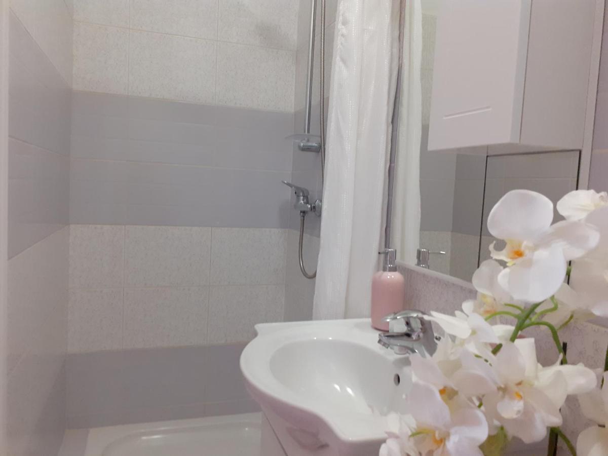Nina Hotel บาชกาโวดา ภายนอก รูปภาพ